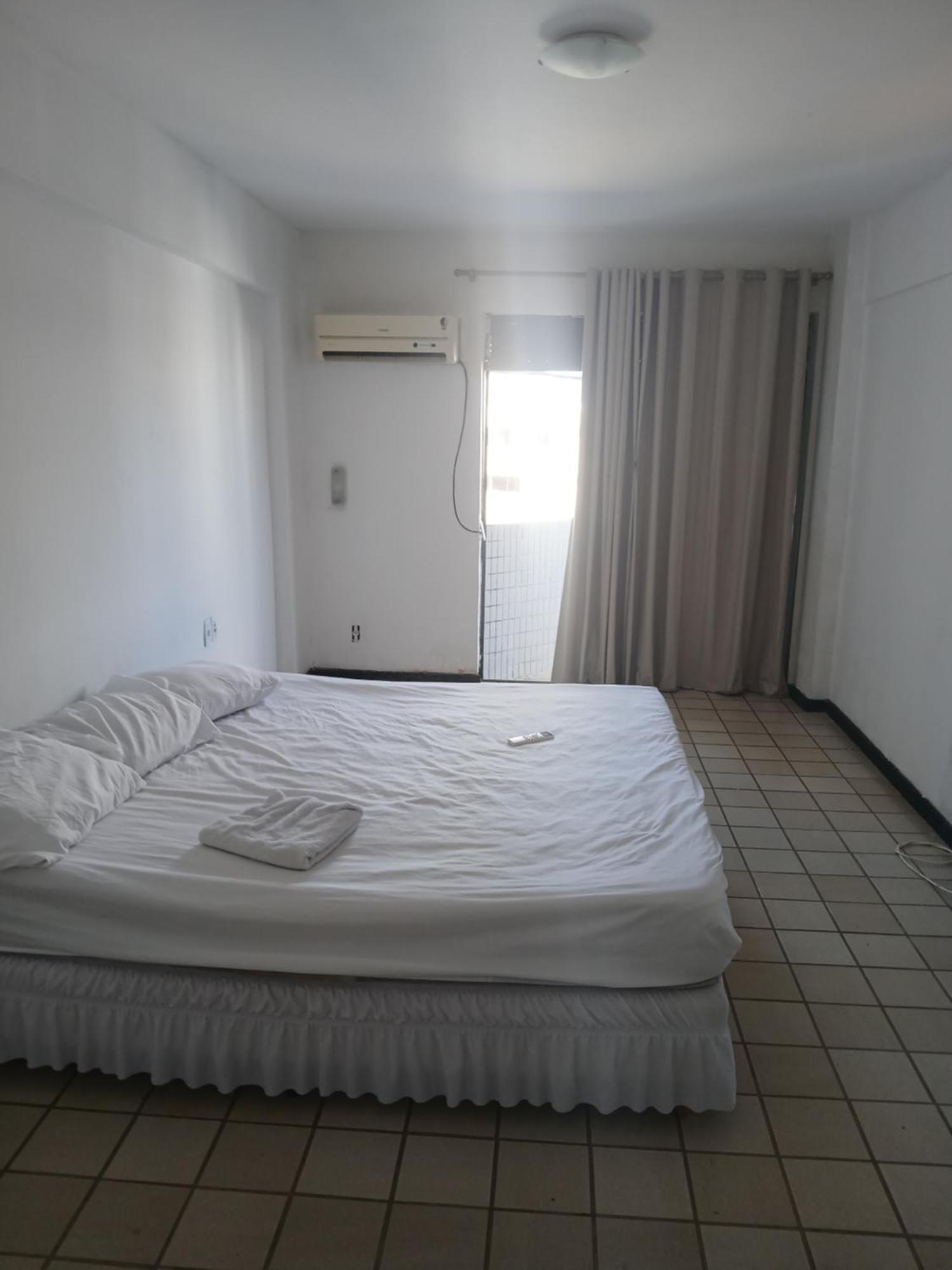 2 Ruas Da Beira Mar Bem Espacoso Apartamento